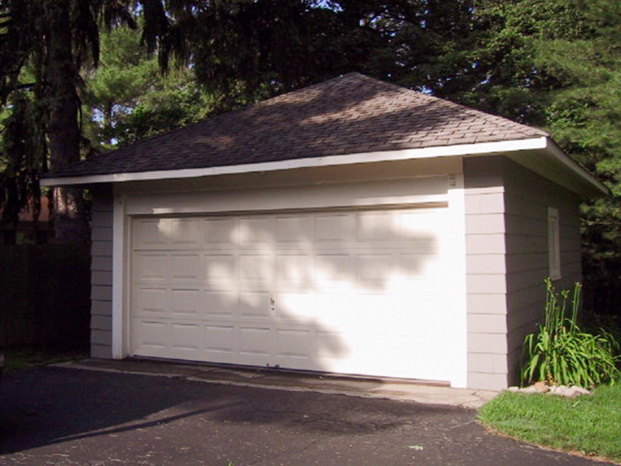 one-car garage